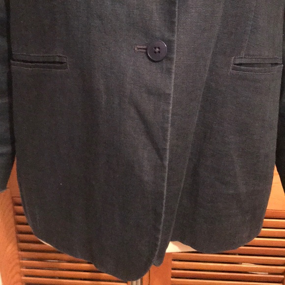 L.L. Bean Dark Blue Linen Blazer - Picture 4 of 9
